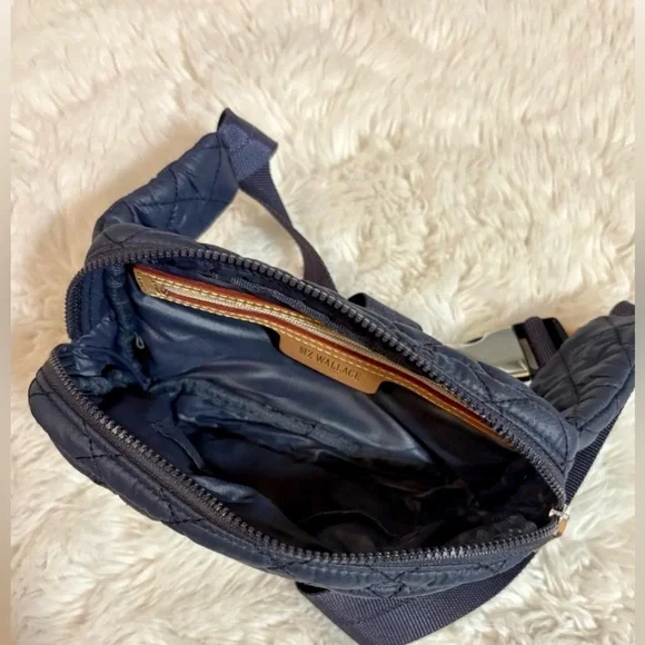 MZ Wallace Dawn Navy Quilted Nylon Metro Sling Belt Bag Fanny Pack - Picture 6 of 7